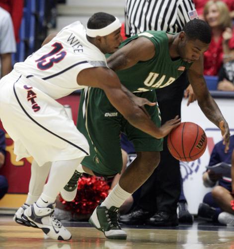 Arizona men's basketball vs. UAB | Nov. 18, 2008