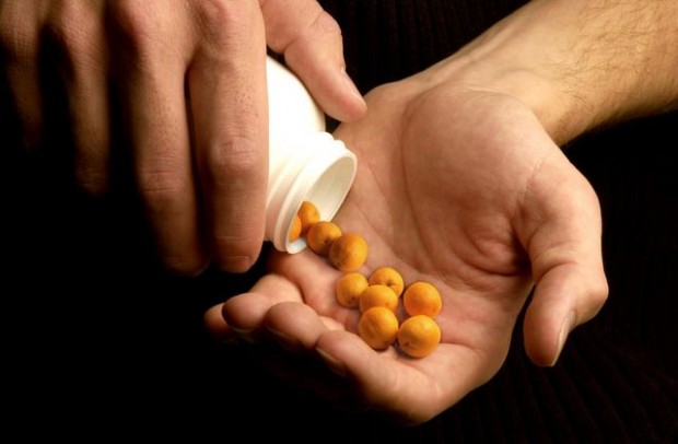 Local Warehouse Vitamins stores acquired  