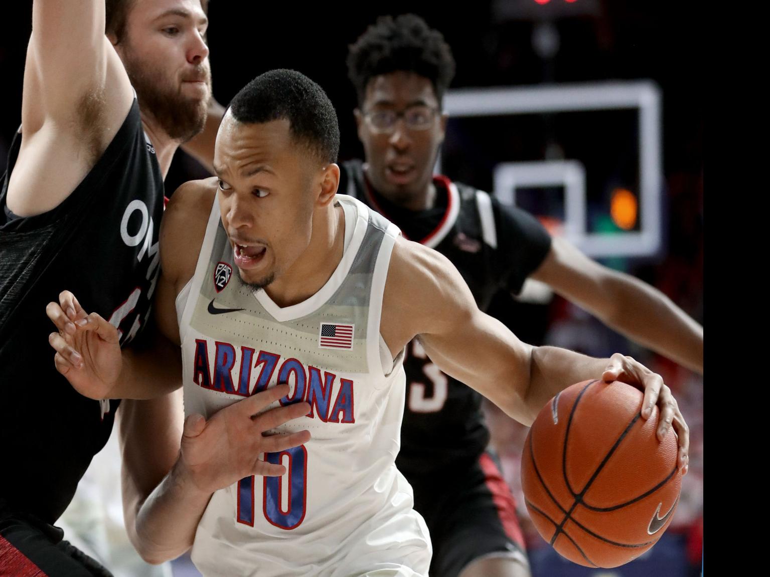 It S Beyond Tragic Arizona S Jemarl Baker Sean Miller React To