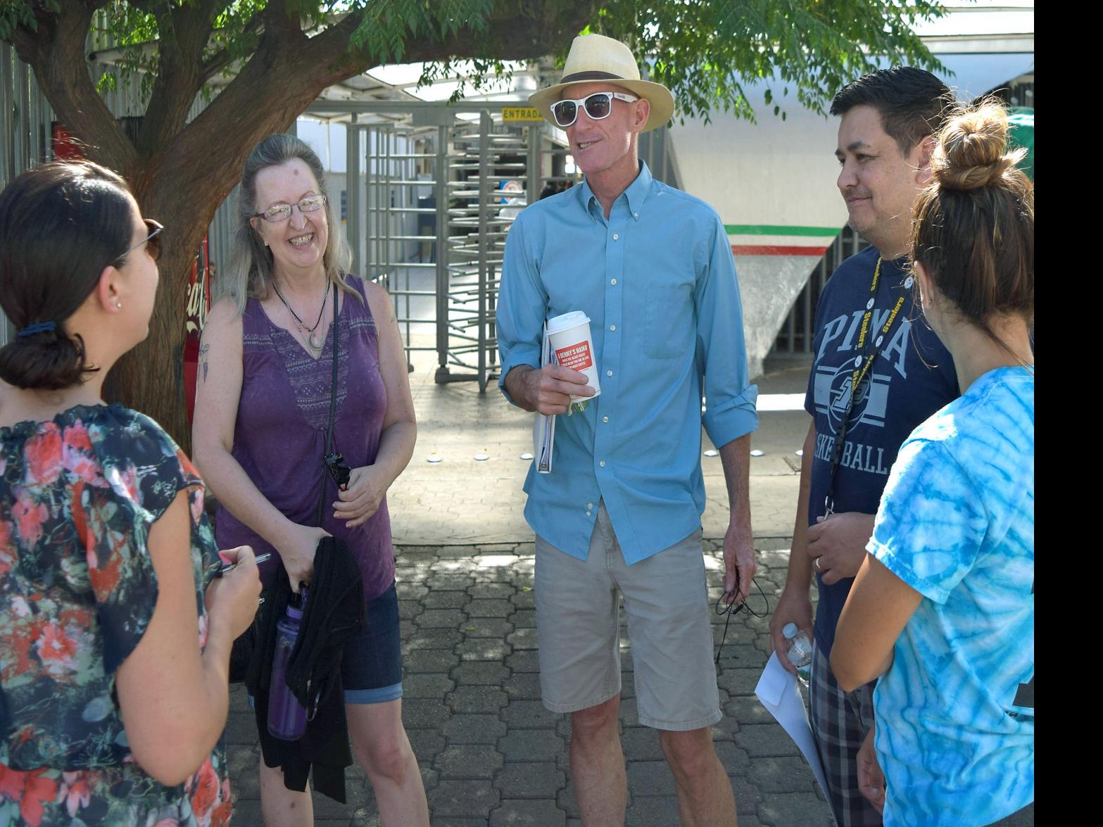 Tucsonans Head By Van Twice A Week To Dentists Across The Border Local News Tucson Com