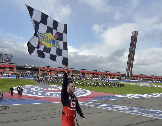 NASCAR Fontana Auto Racing