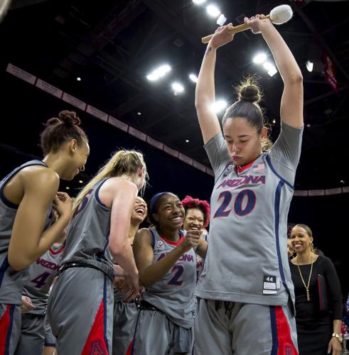 020320-spt-ua wbk-p5.JPG