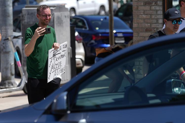 Musk Self Driving Promises