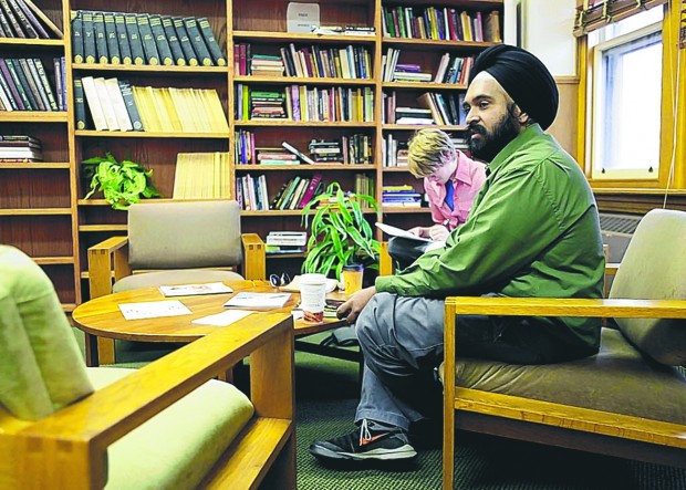 Indians in America meet cultural clash  