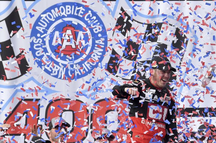 NASCAR Fontana Auto Racing