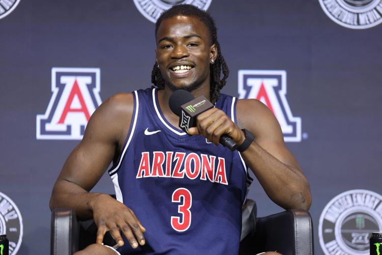 BASKETBALL-NCAA/Holt
