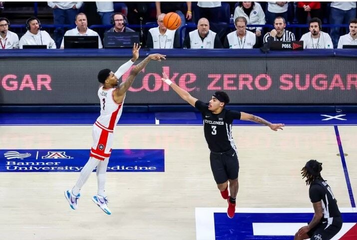 Caleb Love buzzer beater over No. 3 Iowa State | Jan. 27, 2025 (copy) (copy)