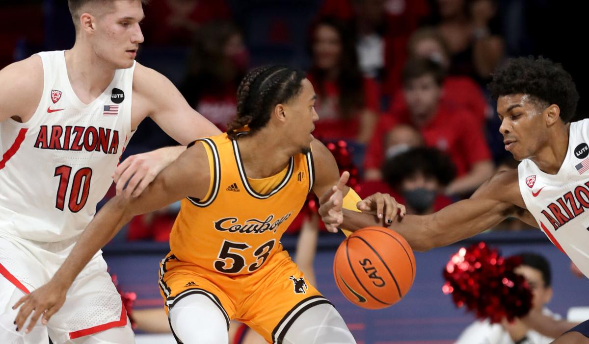 021822-tuc-spt-pac12hotline-p1