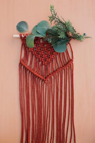 Holiday Macrame Wall Hanging Workshop