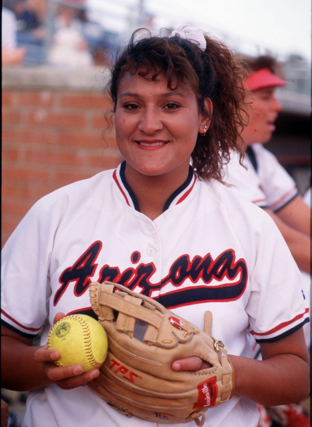 Softball: Laura Espinoza