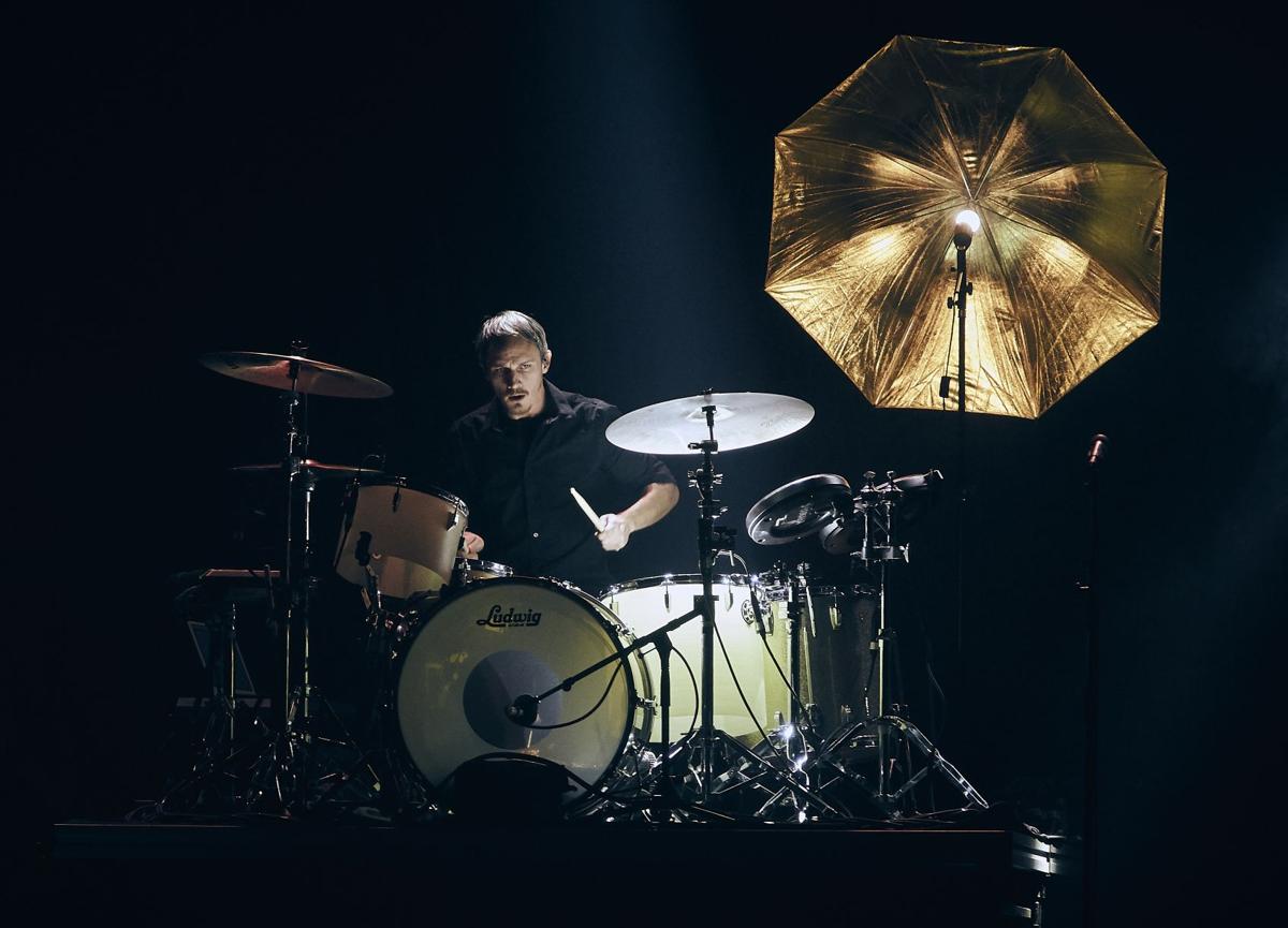 Catalina Foothills grad, rock star drummer, to sit in on NBC late show