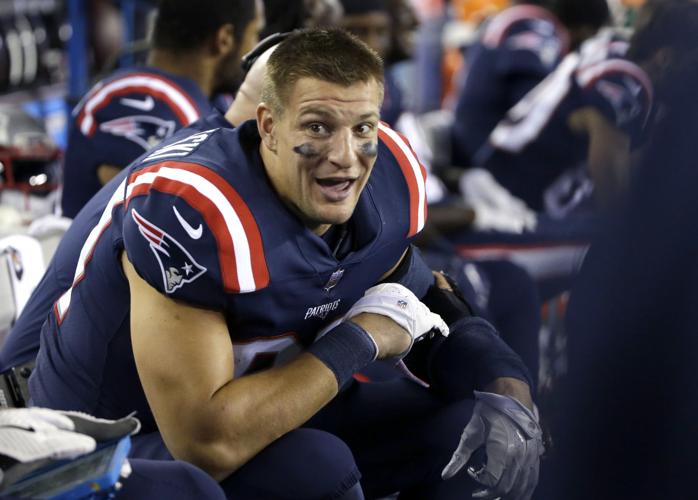 Former Wildcat Rob Gronkowski officially retires from NFL