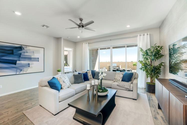 OR-4569-Great-Room.jpg