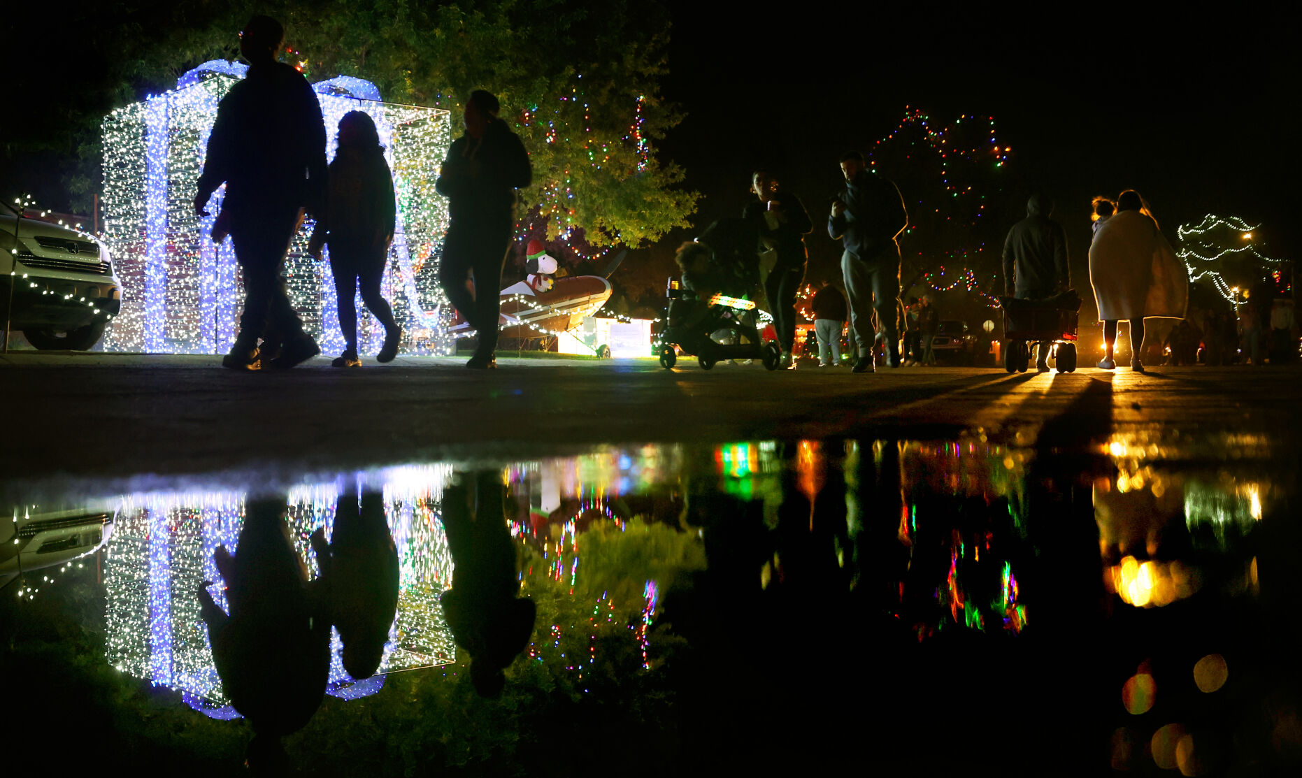 Photos: 74th Winterhaven Festival Of Lights