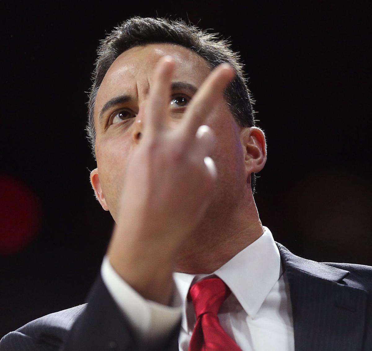 Photos Arizona Wildcats Basketball Coach Sean Miller Arizona