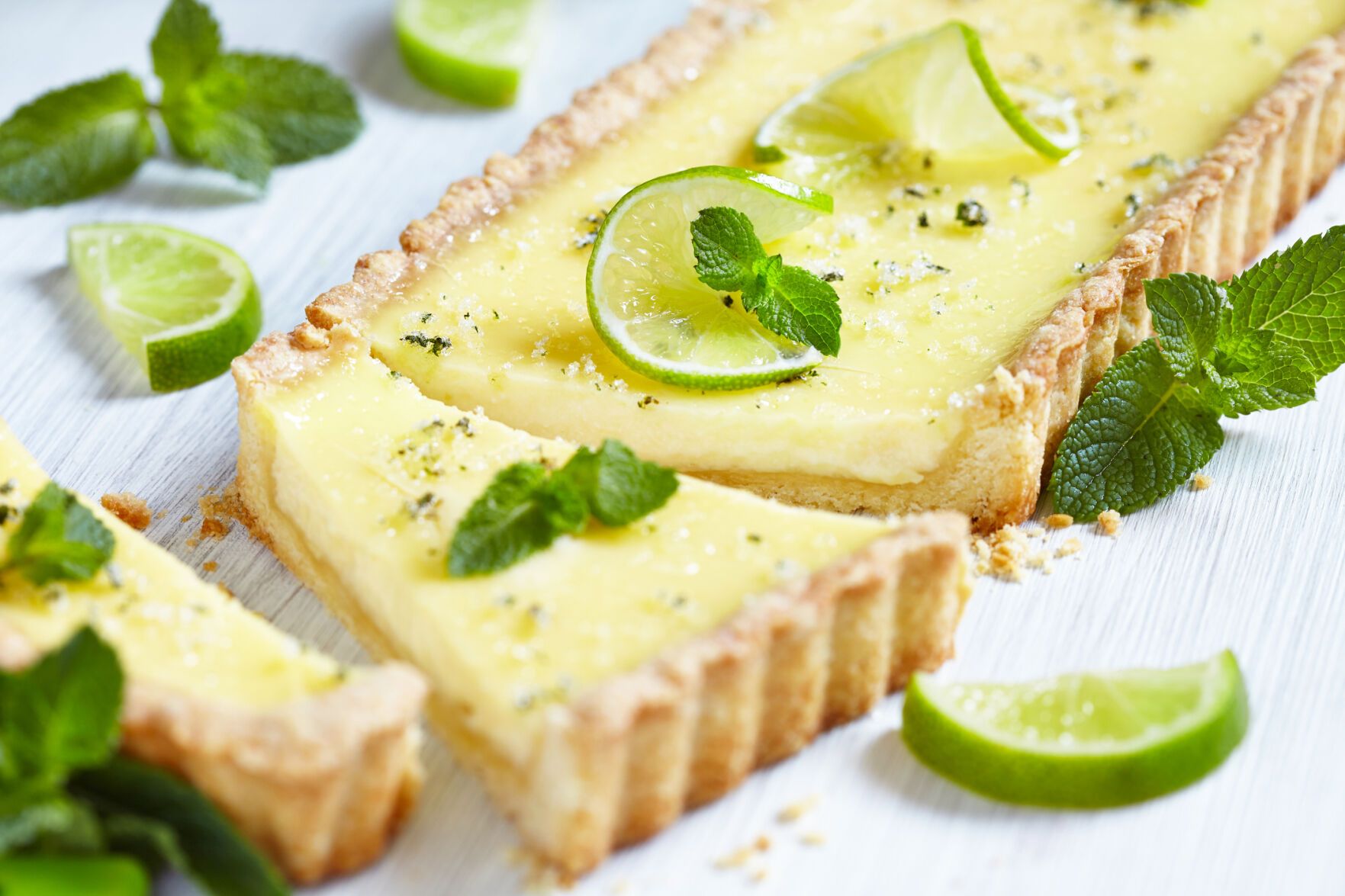 With fresh mint and lime, mojito tart will take you out of town photo