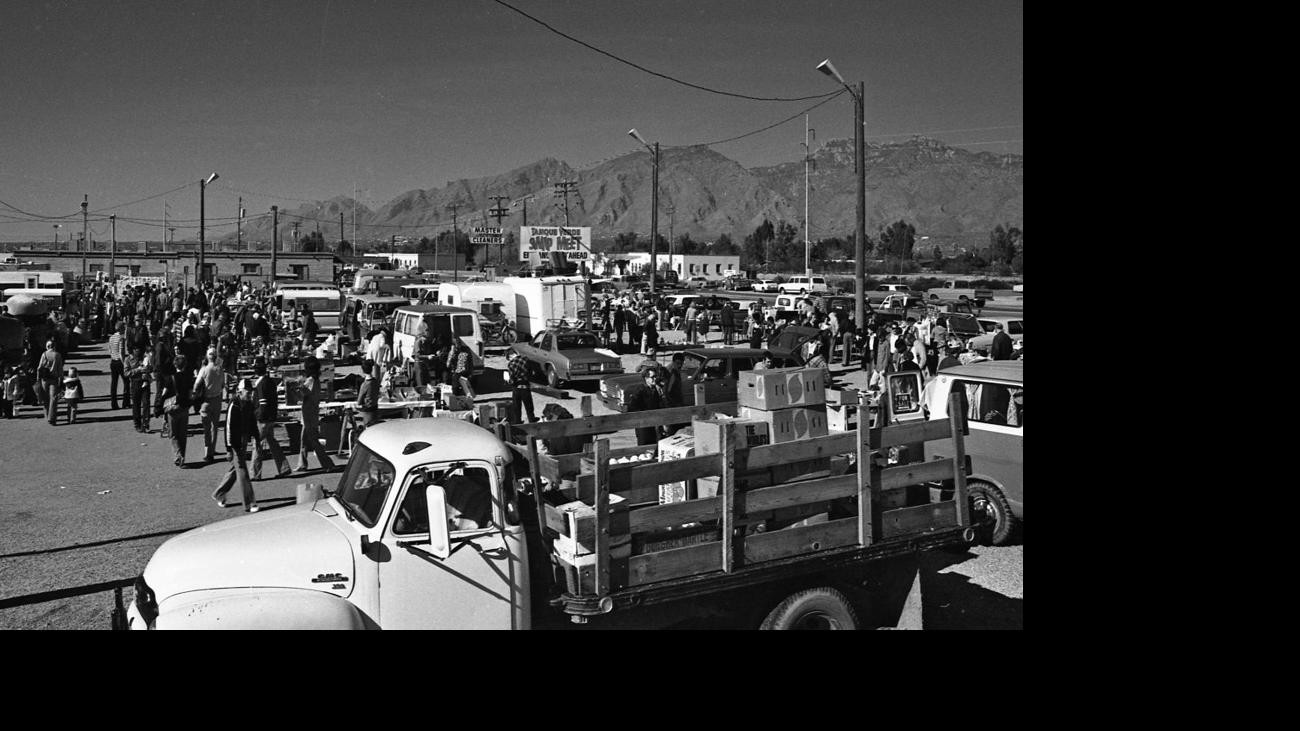 Photos: 40 years of the Tanque Verde Swap Meet in Tucson | Retro Tucson