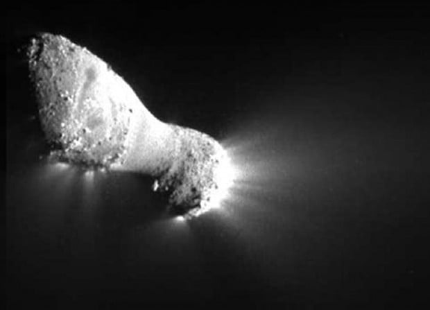 Tucson has role in new comet close-ups   