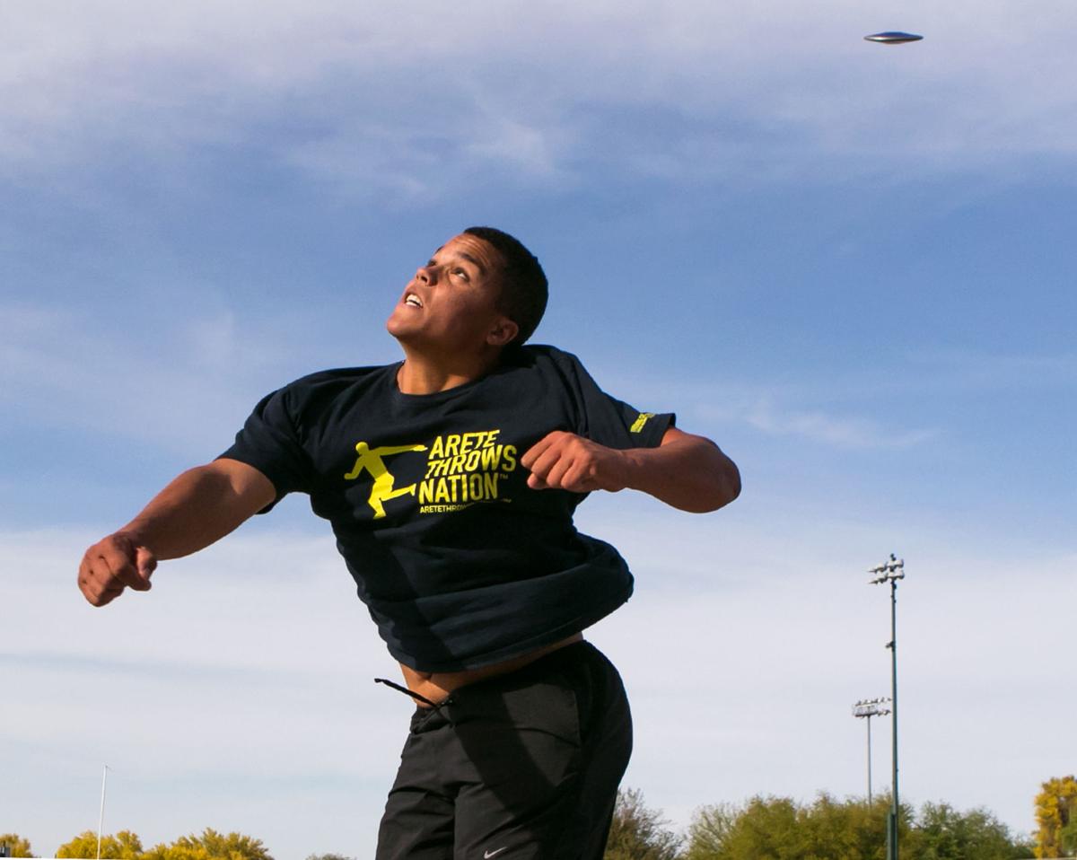 Cdo S Turner Washington Smashing Records In Final High School