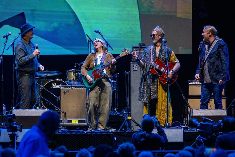 Eric Clapton Crossroads Guitar Festival -- Night 2