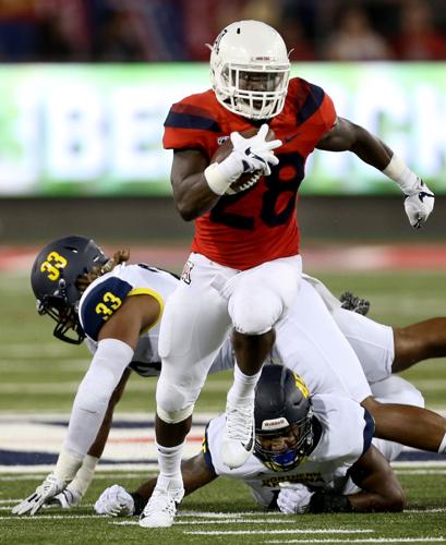 090317-spt-ua football-p8.JPG