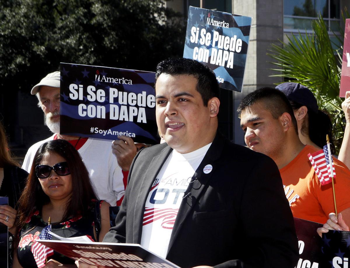 021815-news-daca expasnsion-p3