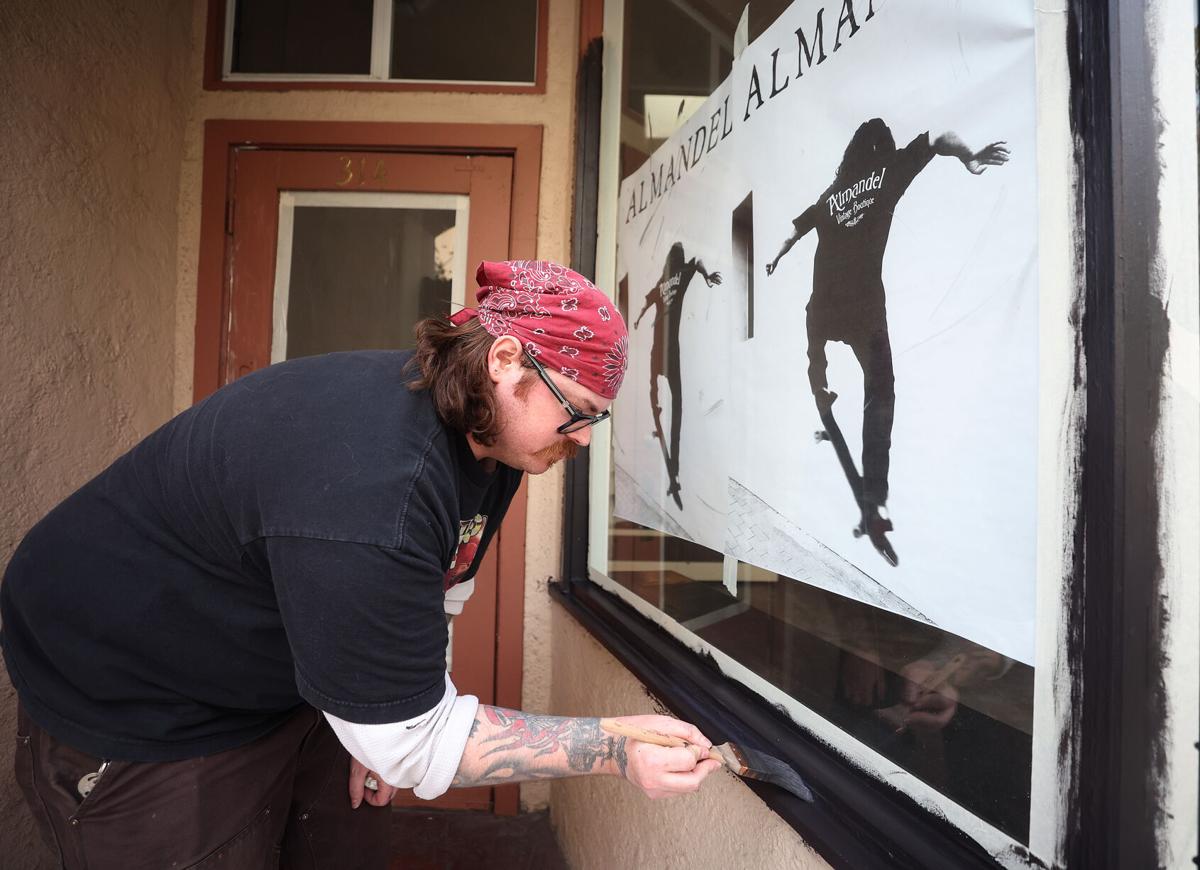 Almandel Vintage shop