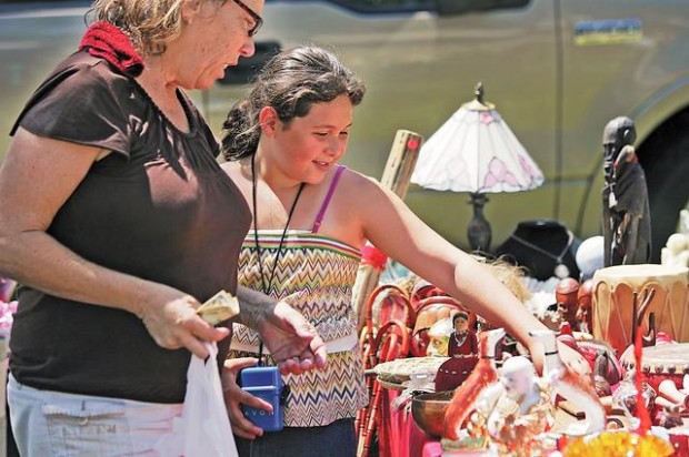 Sell your stuff, meet folks at monthly fair  