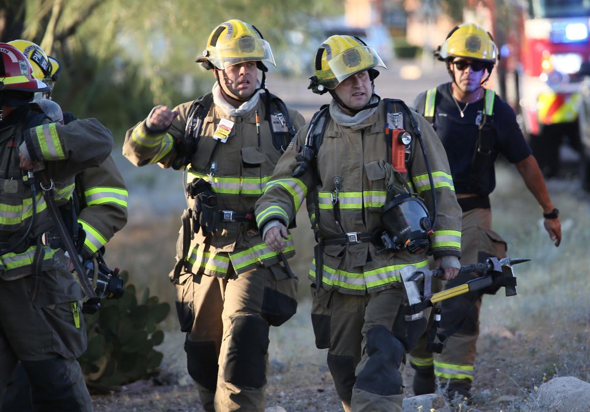 13 residents displaced after fire breaks out in northwest Tucson condos