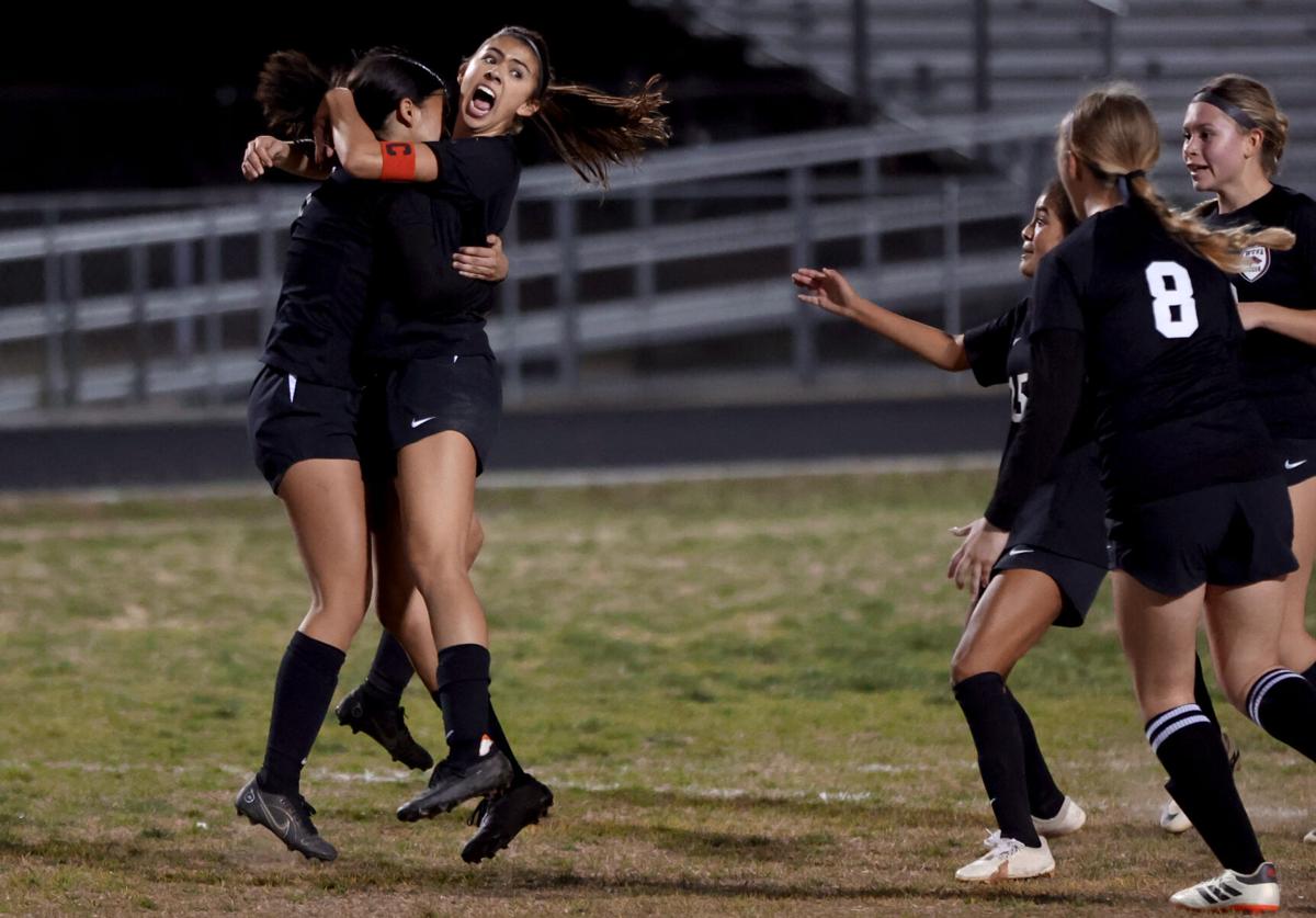 Villareal, Walden Grove HS on verge of state soccer crown