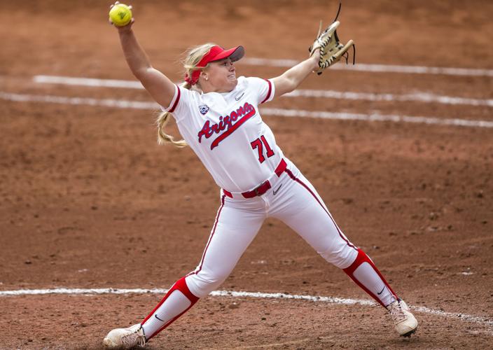 032522-tuc-spt-uasoftball-p2