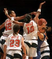 Twenty years later, Arizona Wildcats remember 'the best team I've played on'