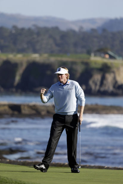 Golf: Snedeker finally breaks through, now 4th in world    