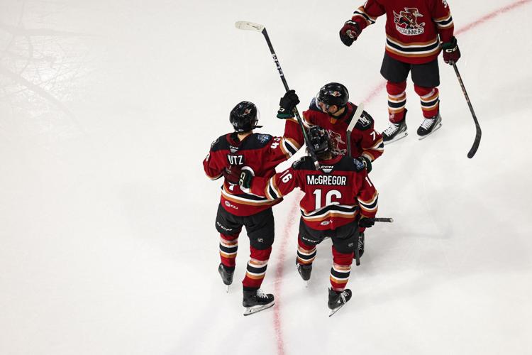 Julian Lutz, Tucson Roadrunners | Feb. 16, 2025