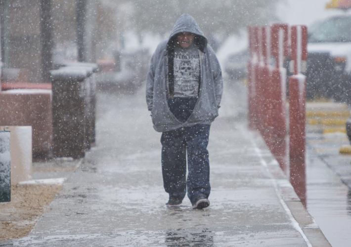 Snowfall in Arizona, California