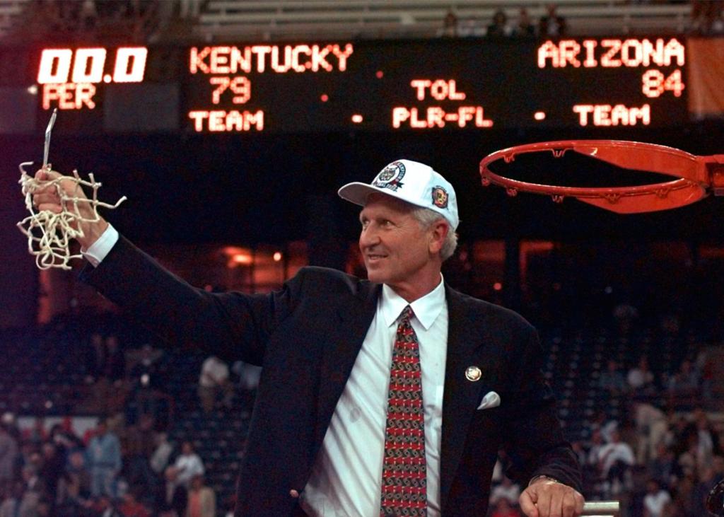 Former Arizona Coach Lute Olson Will Be Honored Again By