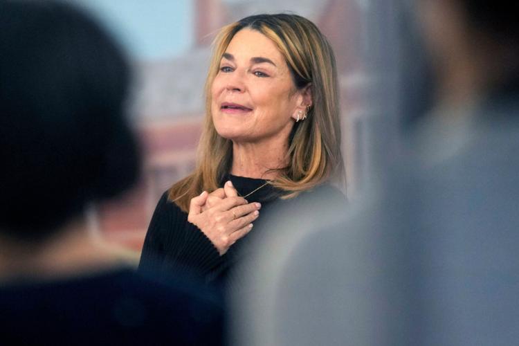 Savannah Guthrie makes visit to 'Today' show studio