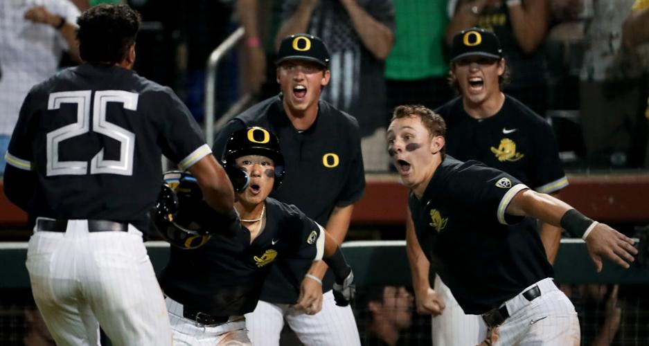 University of Arizona vs Oregon