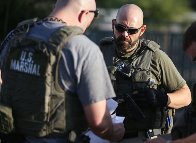 U.S. Marshals fugitive round-up