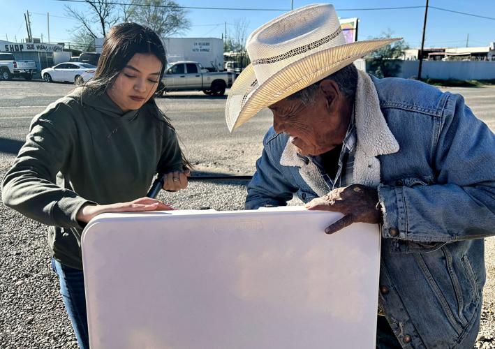 Tim Steller's column: Tucsonans rally around victimized vendors