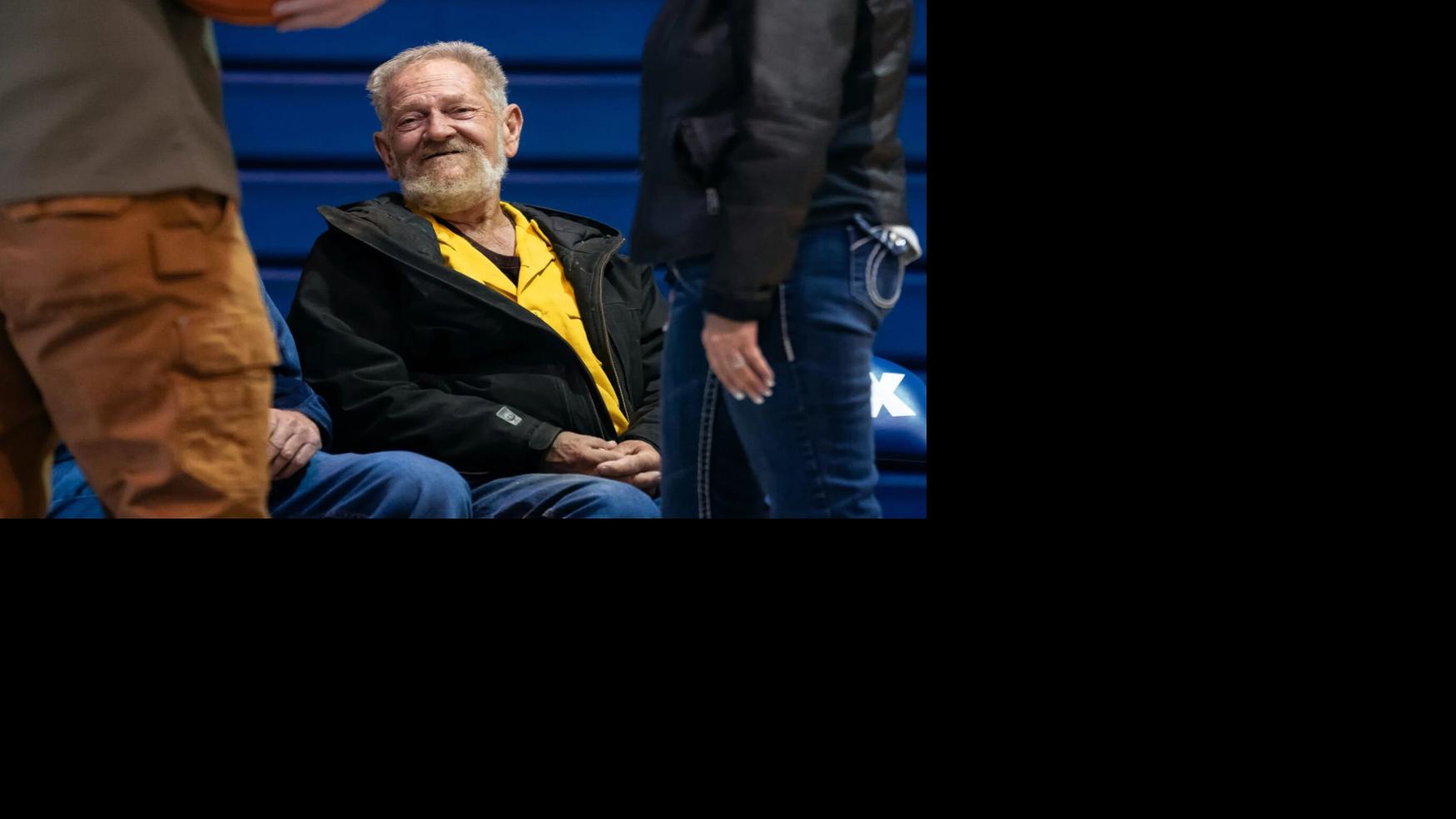 After 6 decades, Arizona high school basketball scoring king hands over the crown