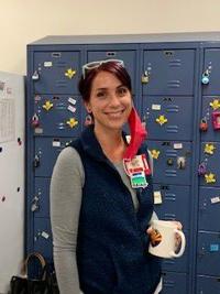 Banner-UMC nurse belled for her exceptional work with patients, families