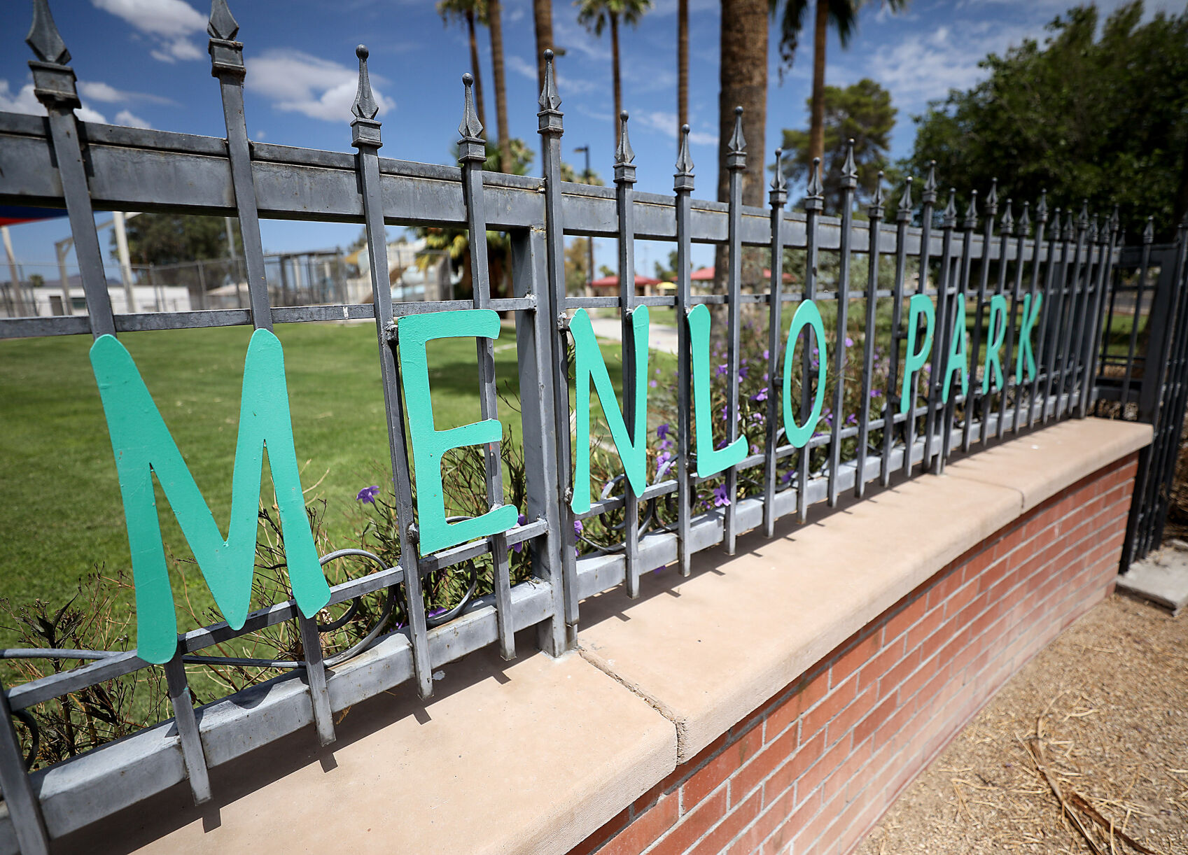 Pima County launches 70 free hot spots (le)