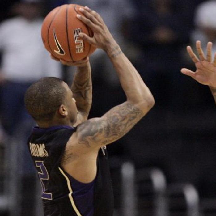 Men S Pac 10 Tournament Washington 77 Arizona 75 Ot Trouble