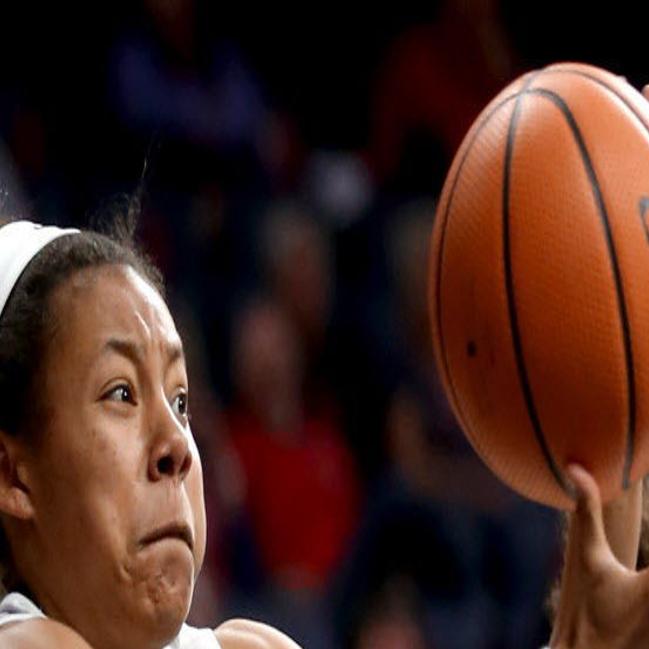 Stat Sheet Filling Freshman Sam Thomas Gives Arizona Wildcats