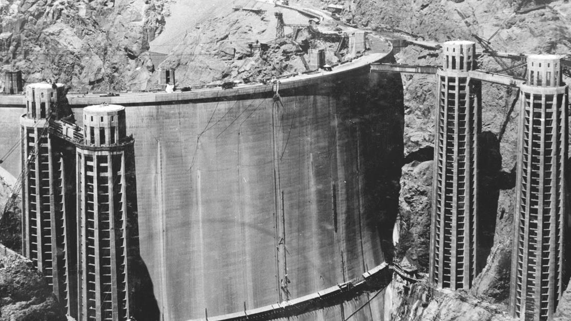 Photos Construction of Hoover Dam on the Colorado River in the 1930s