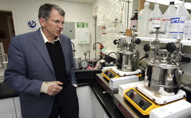 Tucson's NuvOx wins $300K grant