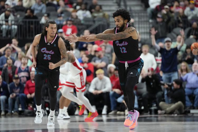 Florida Atlantic Arizona Basketball