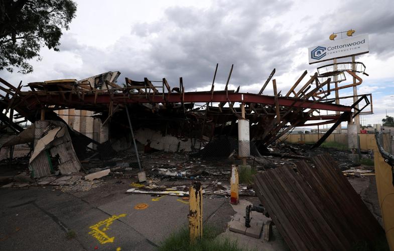 End of the road for Spanish Trail, South Tucson’s eyesore motel