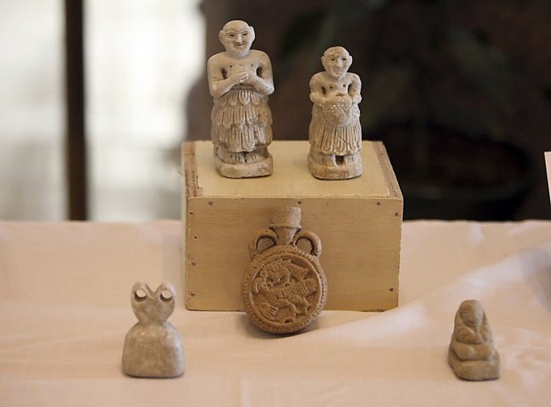 Iraq hails return of looted artifacts   